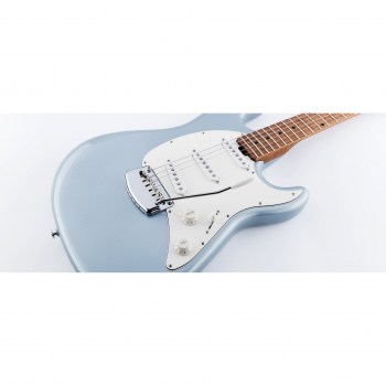 Music Man Cutlass Sss Trem - Vintage Turquoise - Figured Roasted Maple/maple - Parchment купить