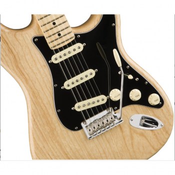 Fender AM PRO Stratocaster® Maple Fingerboard Natural купить