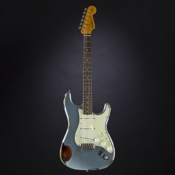 Fender 1962 Heavy Relic Stratocaster Ice Blue Metallic over 3-Tone Sunburst #R80269 купить