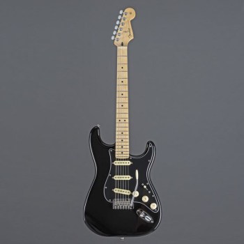 Fender Limited Edition Player Stratocaster MN Double Black купить