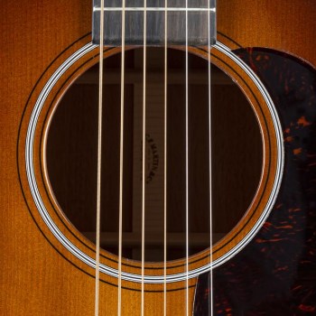 Martin Guitars D-18 Sunburst купить