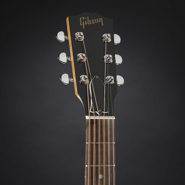 Купить Gibson HP 415 W Antique Natural цена ? и Дредноут Gibson с доставкой  по России в muStore