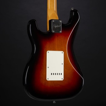 Squier Classic Vibe '60s Stratocaster IL 3-Color Sunburst купить