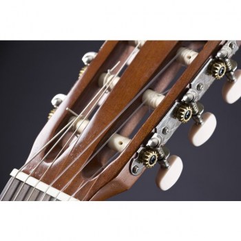Yamaha C40 Classical Guitar купить