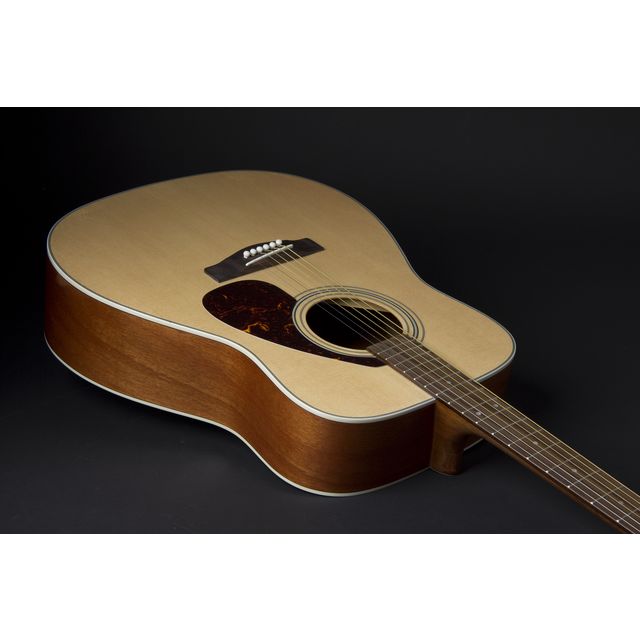 yamaha f370 acoustic guitar natural